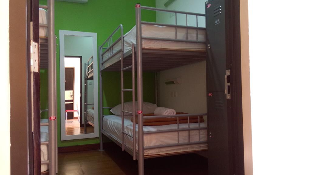Cx Hostel Kuta Raya Экстерьер фото
