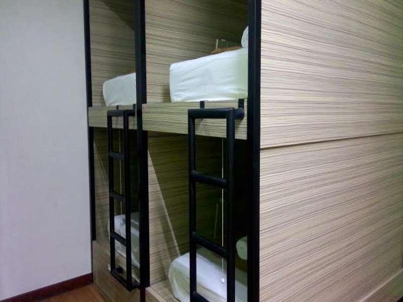 Cx Hostel Kuta Raya Экстерьер фото